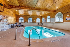 Indoor pool, outdoor pool