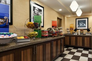 Petit déjeuner continental compris tous les jours