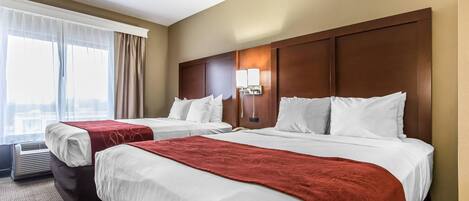 Suite, 2 Queen Beds, Non Smoking