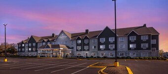 Country inn & Suites by Radisson Bolingbrook, I-55