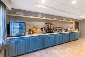 Free daily full breakfast
