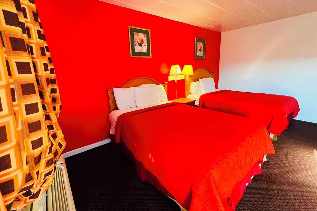 Room, 2 Queen Beds | Desk, WiFi (free), alarm clocks, bed sheets