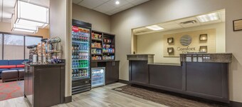 Comfort Inn Alton near I-255