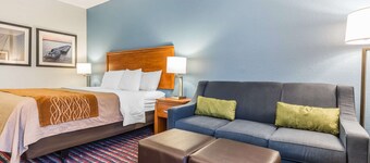 Comfort Inn Alton near I-255