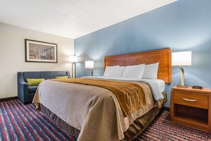 Suite, 1 kingsize-seng, ikke-røyk | Strykejern/-brett, barnesenger (inkludert) og wi-fi (inkludert)