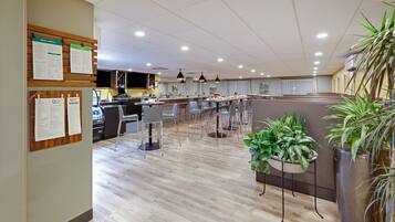 Daily cooked-to-order breakfast for a fee