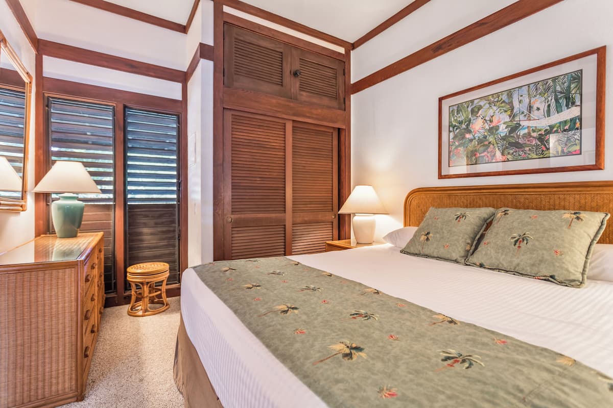 Royal-Zimmer, 1 Schlafzimmer, Gartenblick (Unit 0082, 1 Bath) | Zimmersafe, individuell dekoriert, individuell eingerichtet