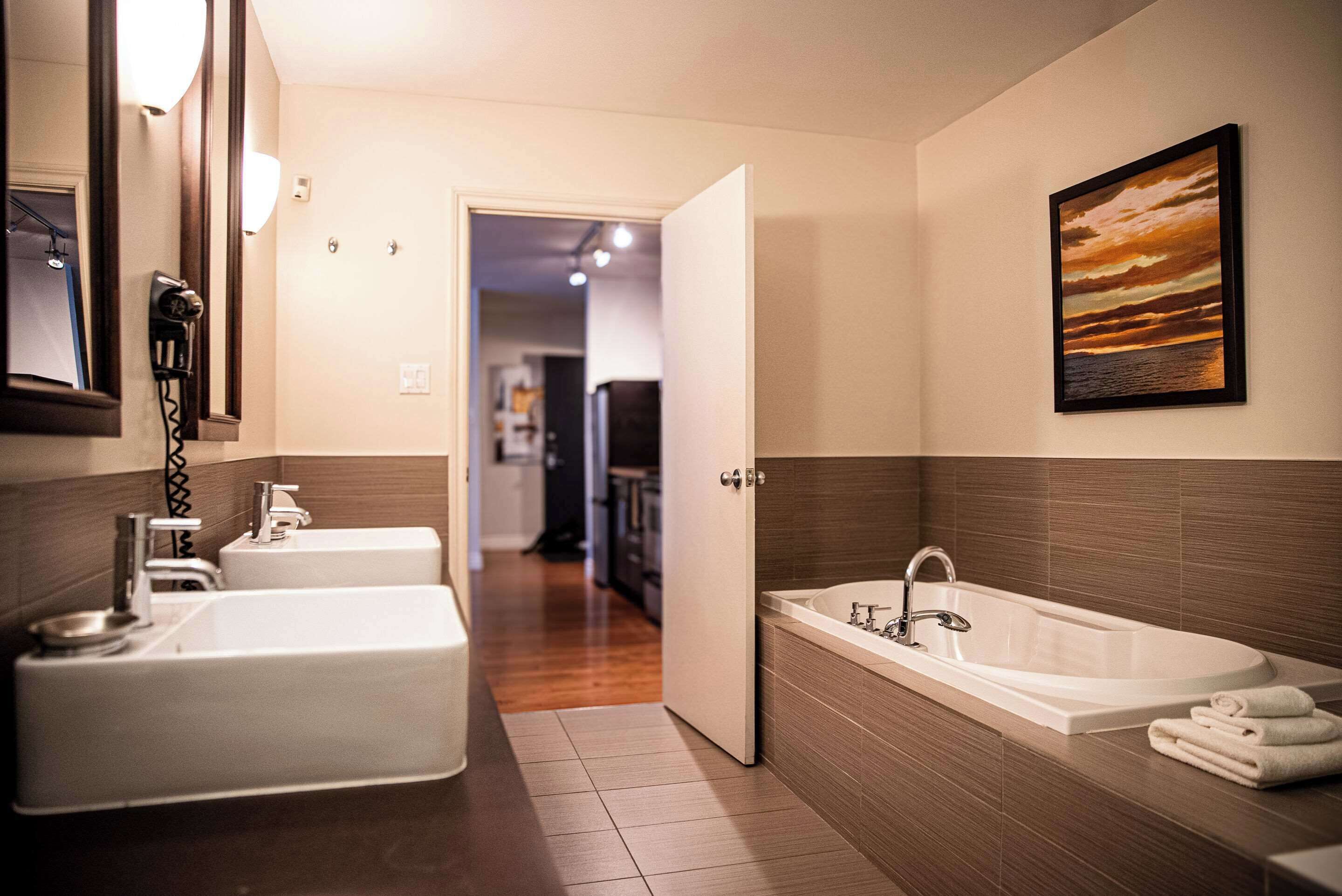 premium bedding, minibar, desk, iron/ironing board