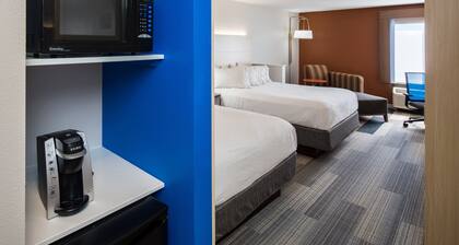 Holiday Inn Express Cedar Rapids (Collins Rd) by IHG
