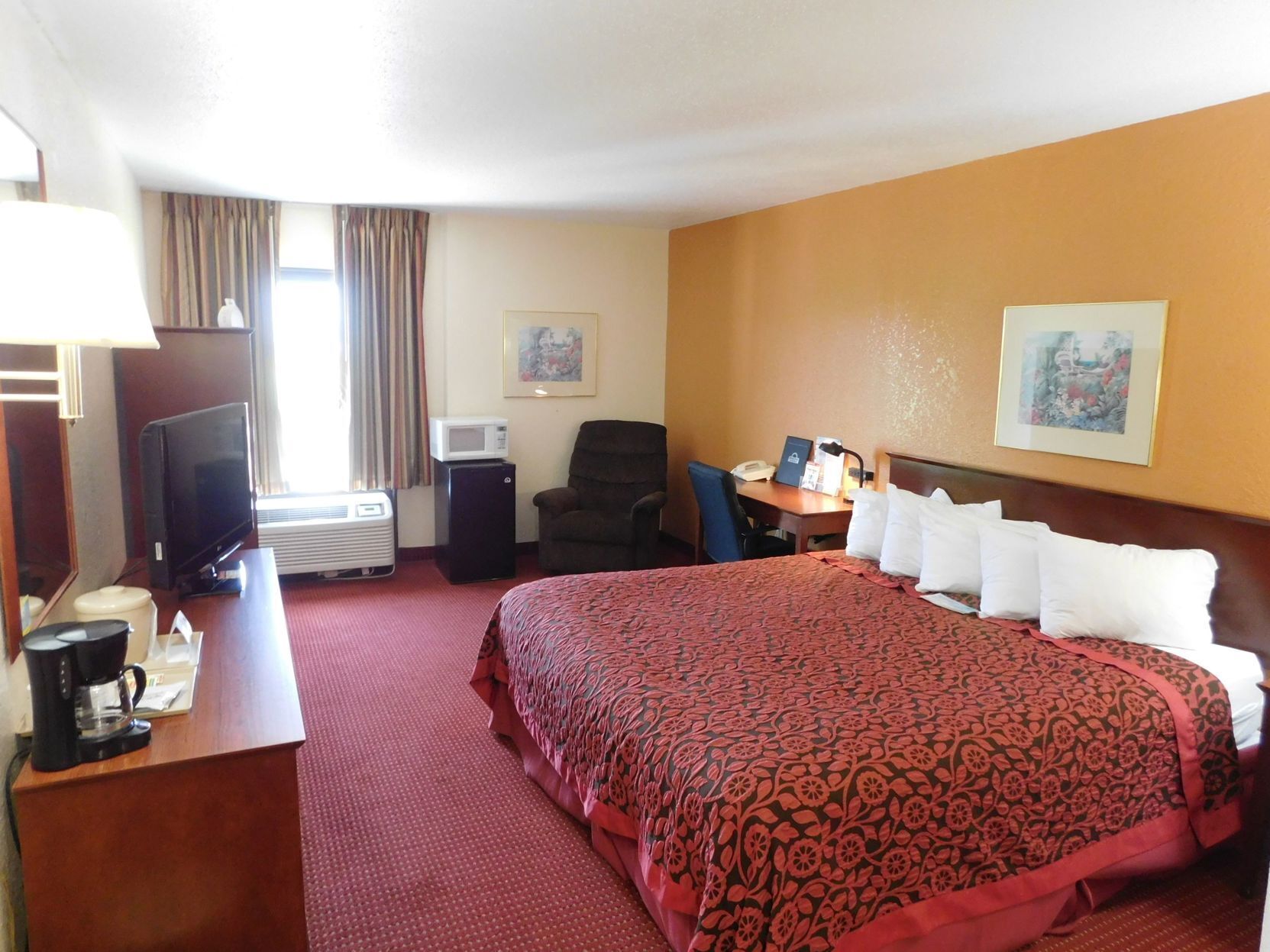 Desk, blackout curtains, iron/ironing board, free WiFi