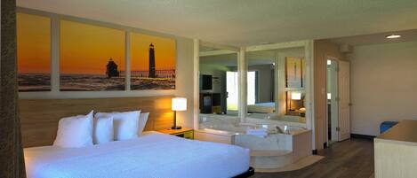 Studio Suite, 1 King Bed, Non Smoking | Laptop workspace, blackout drapes, iron/ironing board, rollaway beds