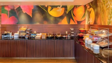 Free daily buffet breakfast