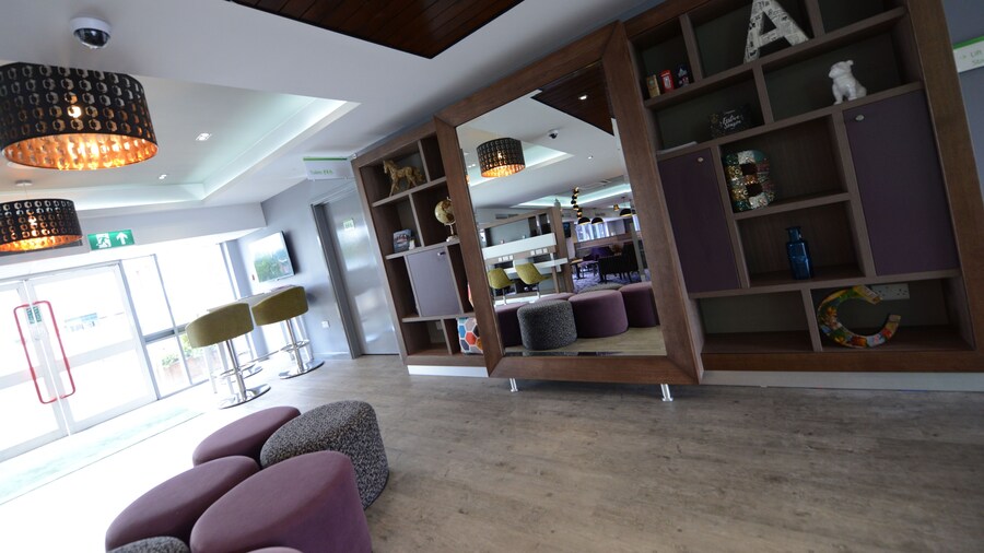 Holiday Inn Wolverhampton - Racecourse by IHG