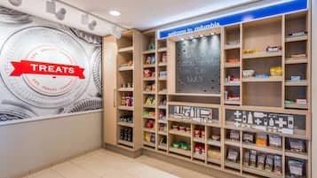 Snack bar
