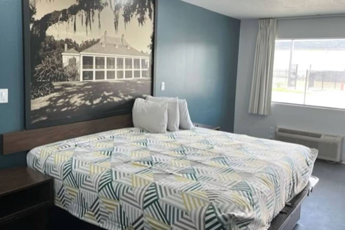 Desk, blackout curtains, iron/ironing board, free WiFi