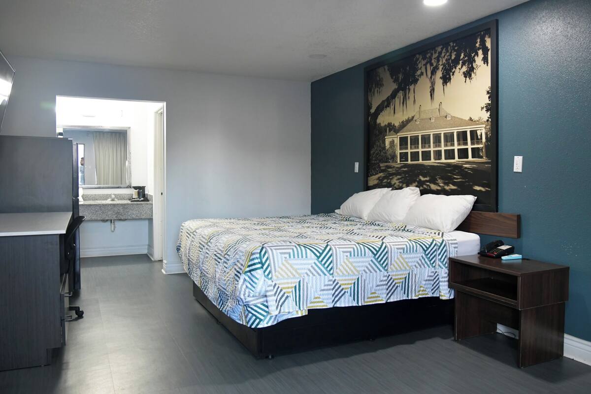 Desk, blackout curtains, iron/ironing board, free WiFi