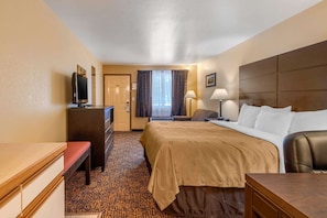 1 bedroom, premium bedding, pillowtop beds, desk