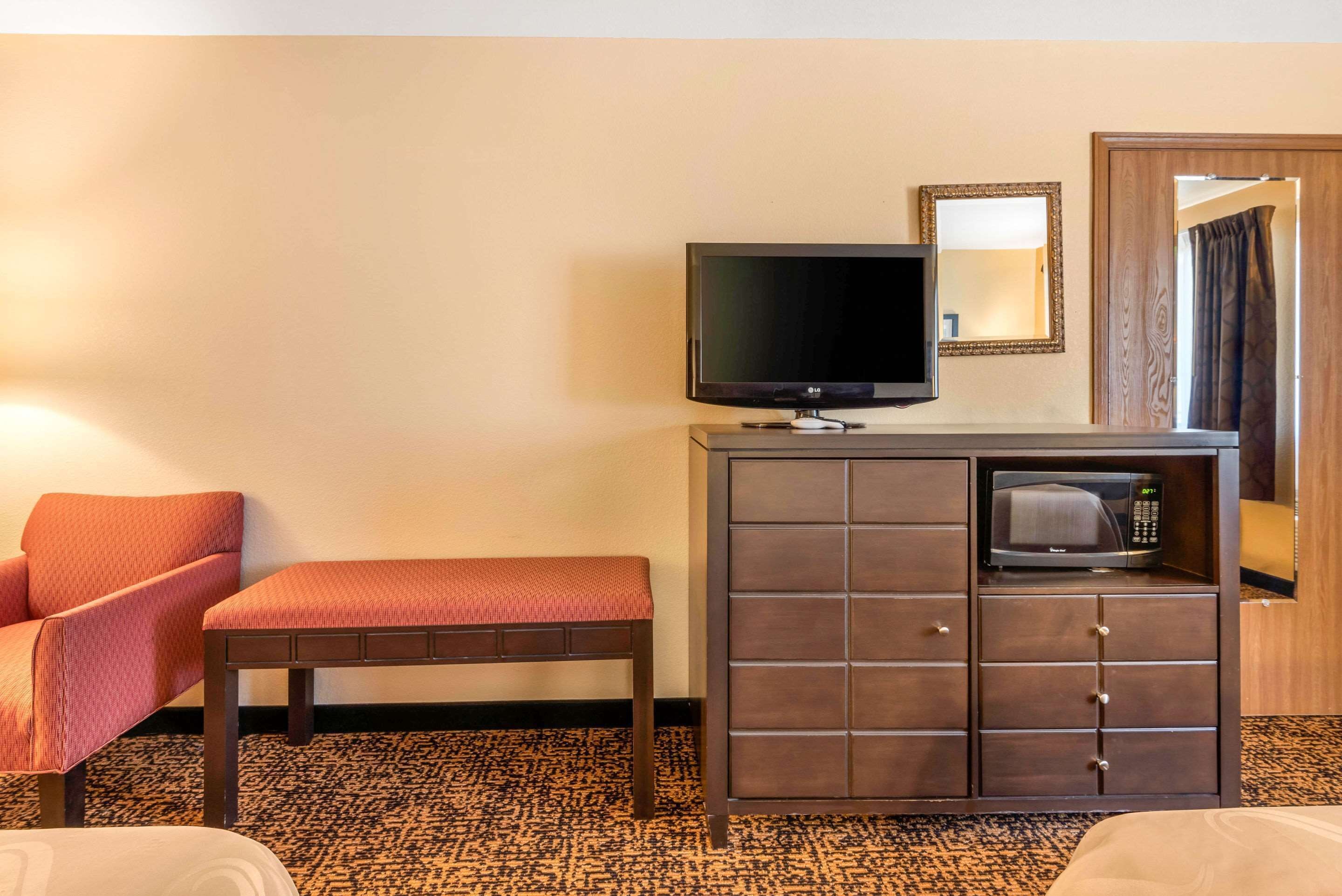 standard suite, 2 queen beds | premium bedding, pillow-top beds, desk, blackout curtains