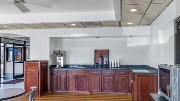 Coin salon dans le hall