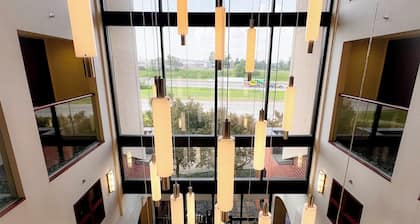 Heritage Inn & Suites St. Louis/Fenton, Trademark by Wyndham