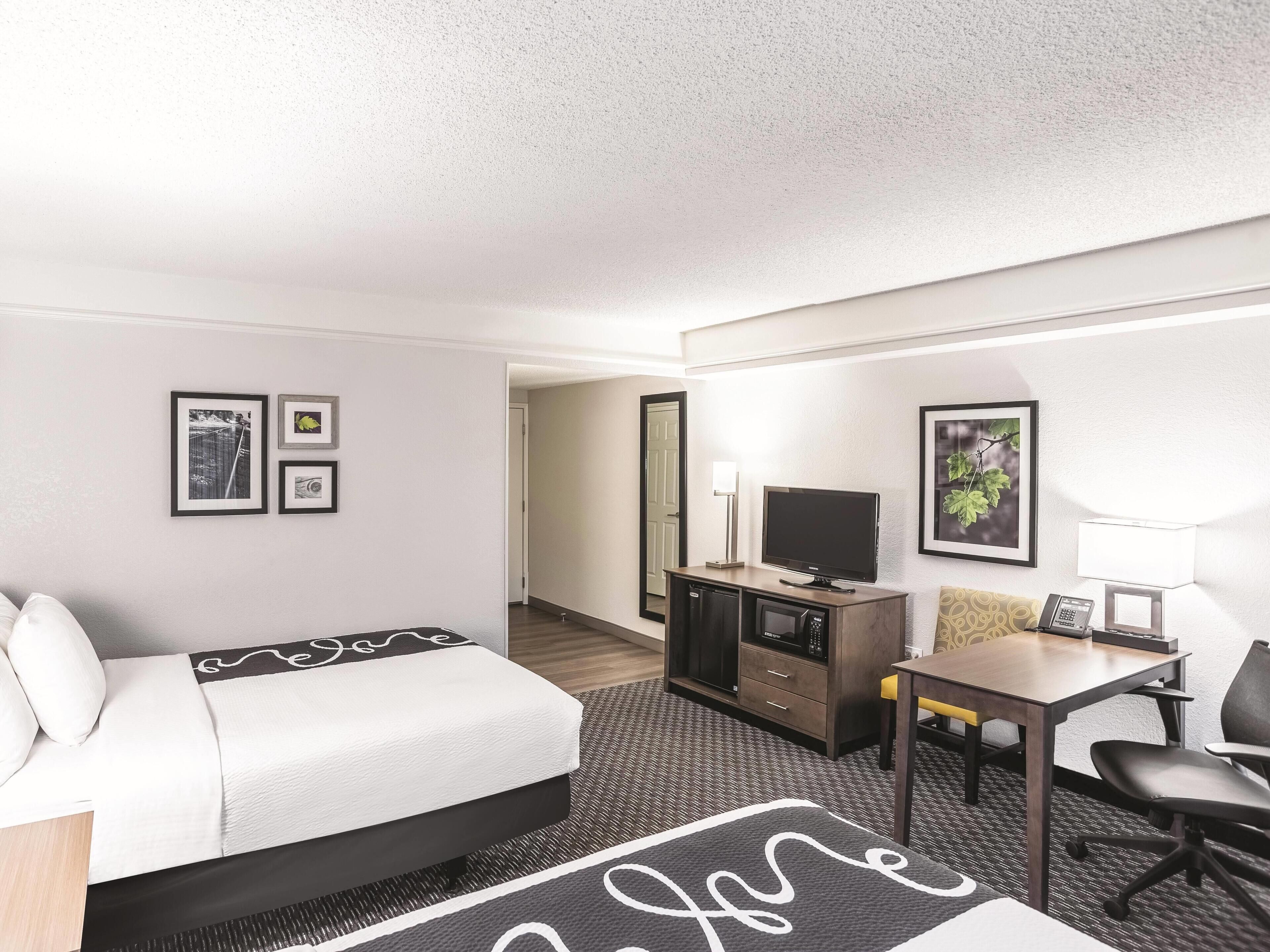 Room, 2 Double Beds, Accessible, Non Smoking (Mobility/Hearing Impaired Accessible)