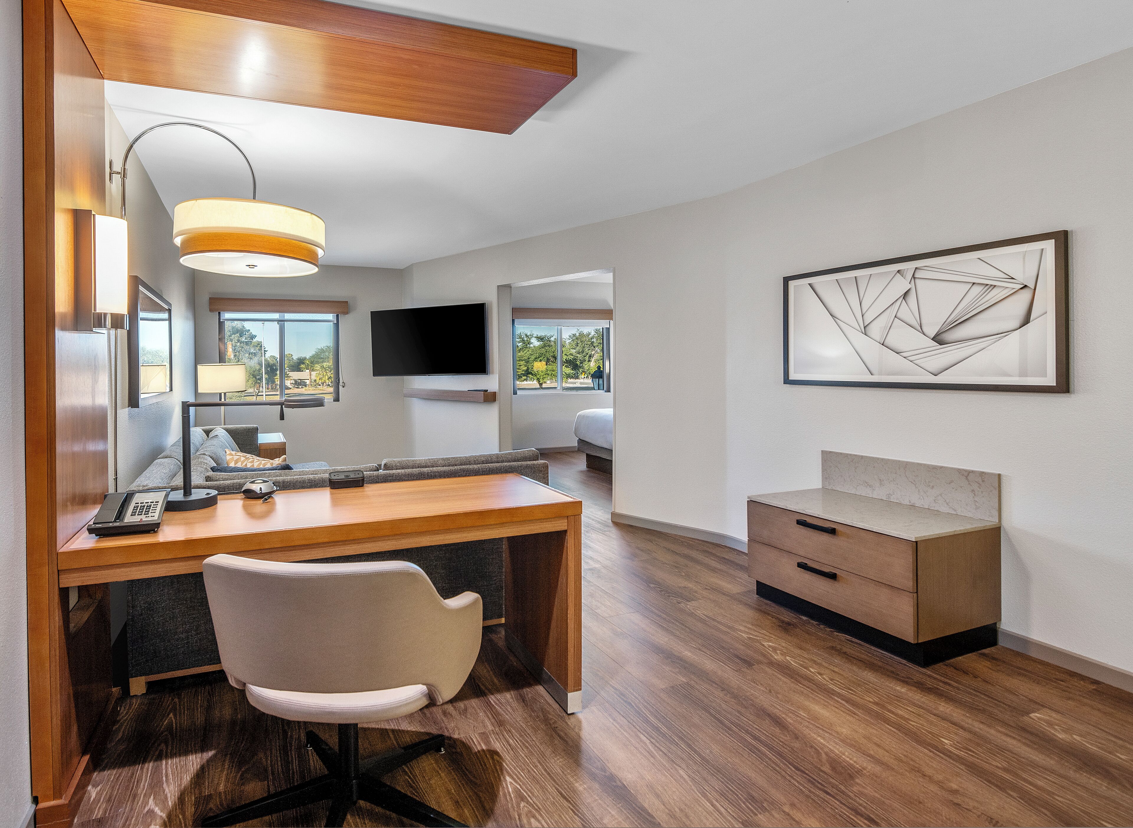 guestroom one king | desk, iron/ironing board, free cots/infant beds, free wifi