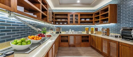 Petit déjeuner buffet compris tous les jours