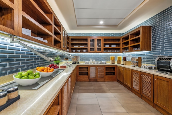 Gratis frukostbuffé varje dag