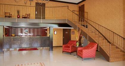 Rodeway Inn & Suites East Windsor