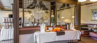 Rodeway Inn & Suites East Windsor