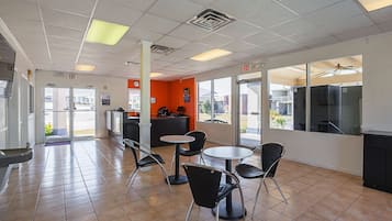 Sala de estar en el lobby