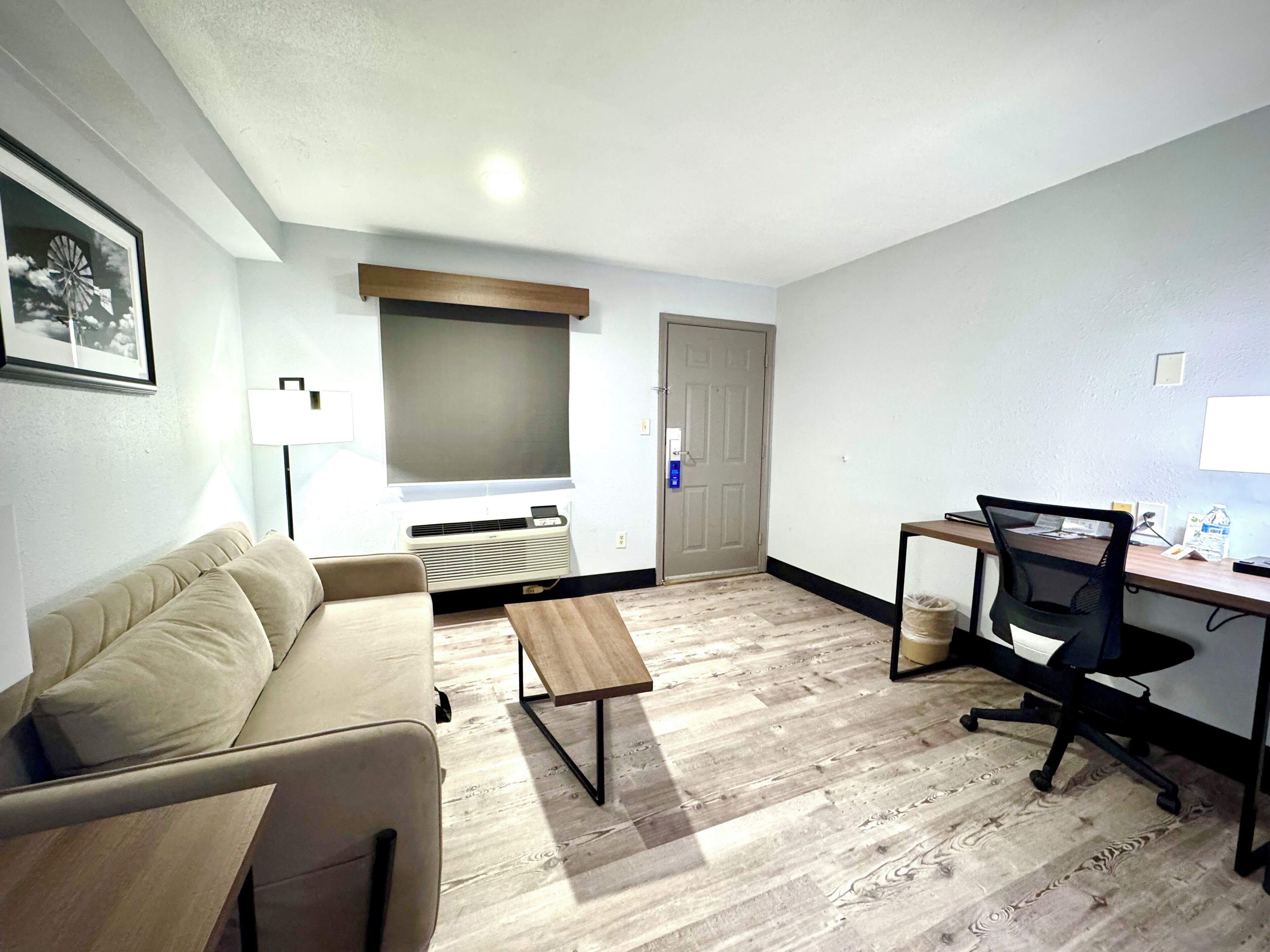 Premium bedding, pillowtop beds, in-room safe, desk