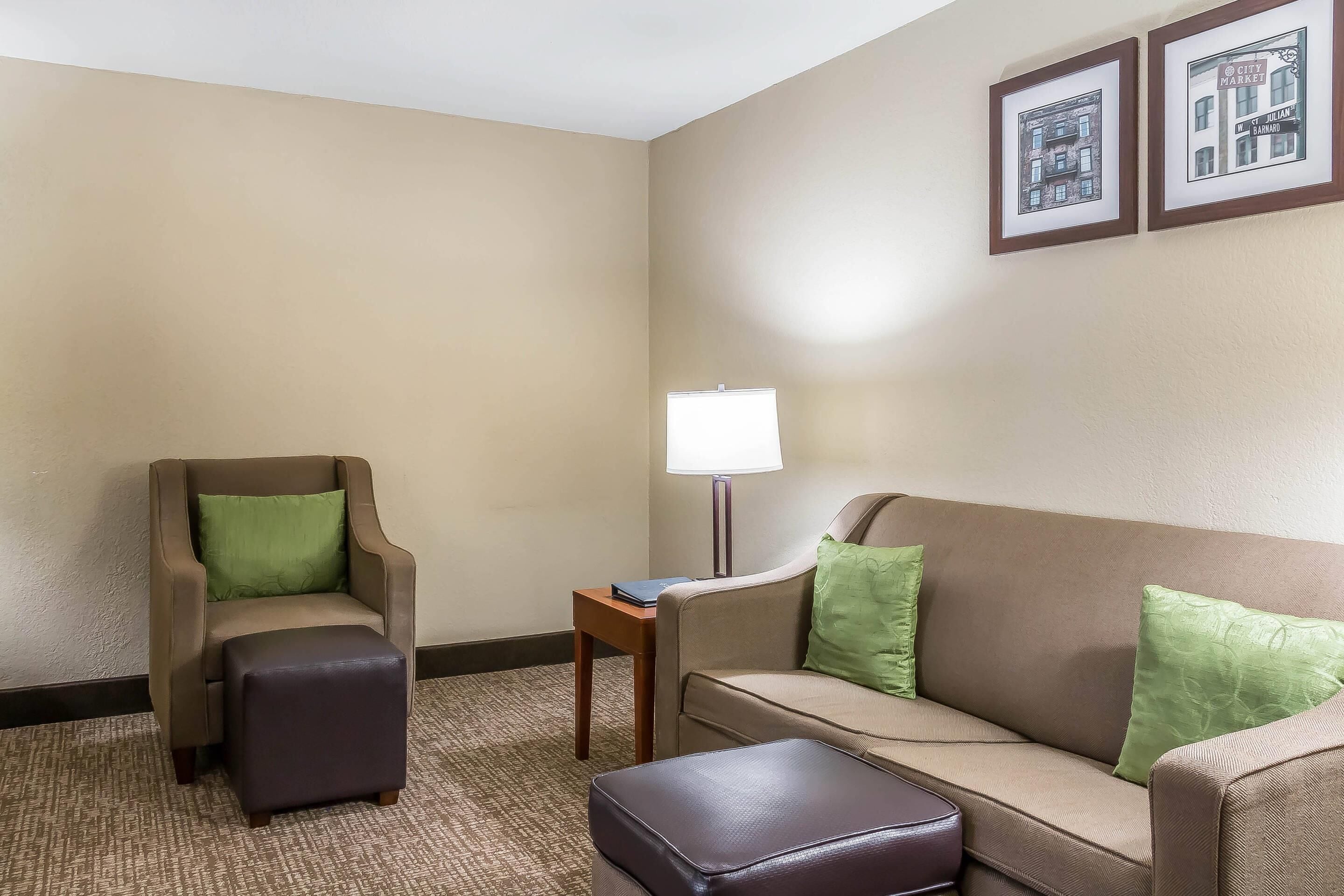 Photo - Comfort Inn Savannah Midtown