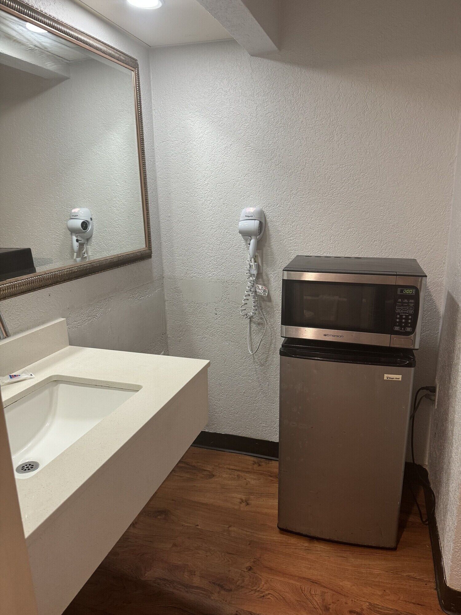 Foto - Motel 6 Savannah GA Gateway & I95