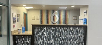 Motel 6 Savannah, GA- Gateway & I-95