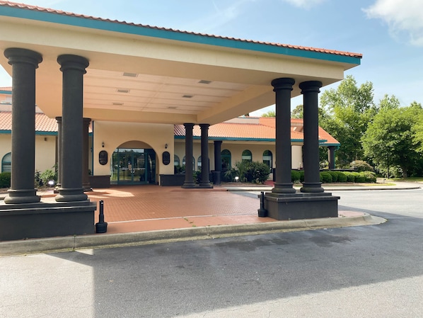 Façade de lâhĂ©bergement