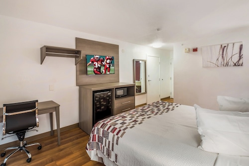 Red Roof Inn Rochester – Airport