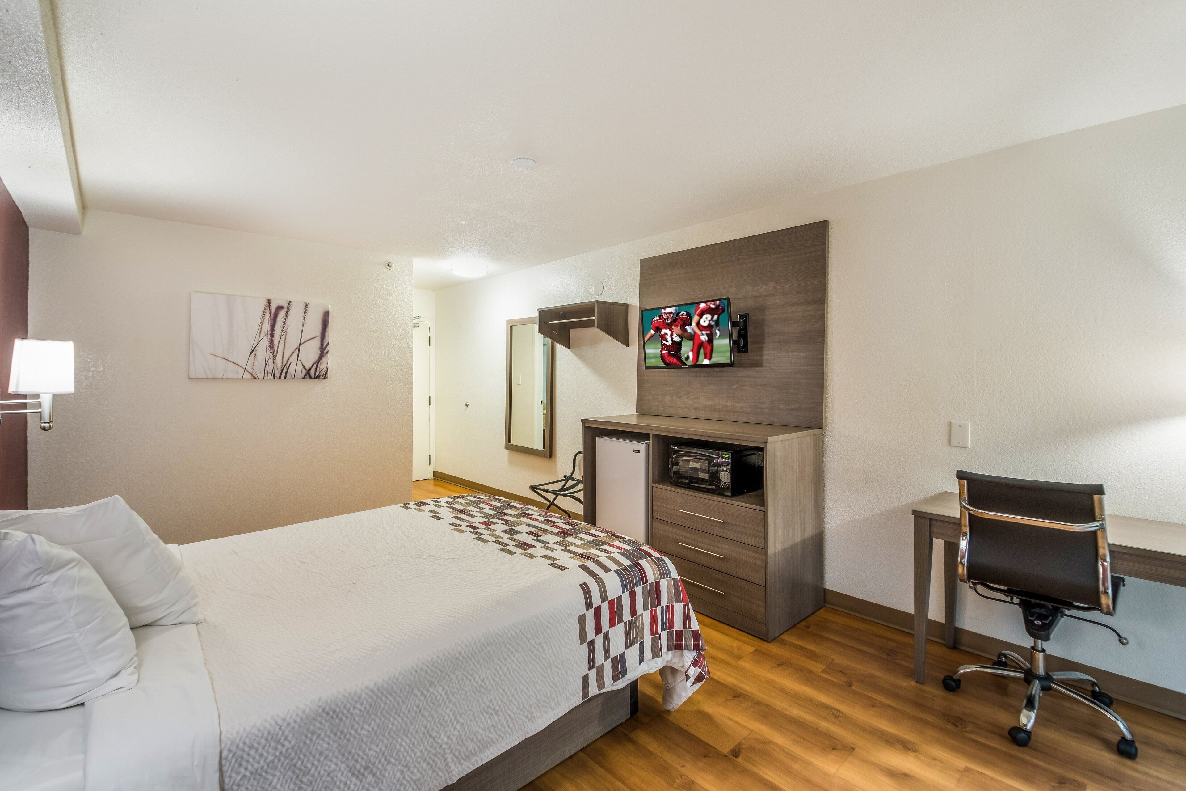 desk, laptop workspace, blackout curtains, free wifi