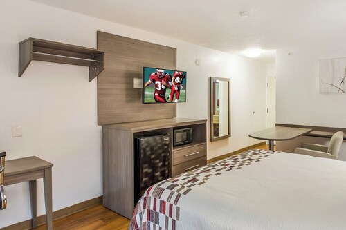 Red Roof Inn Rochester – Airport