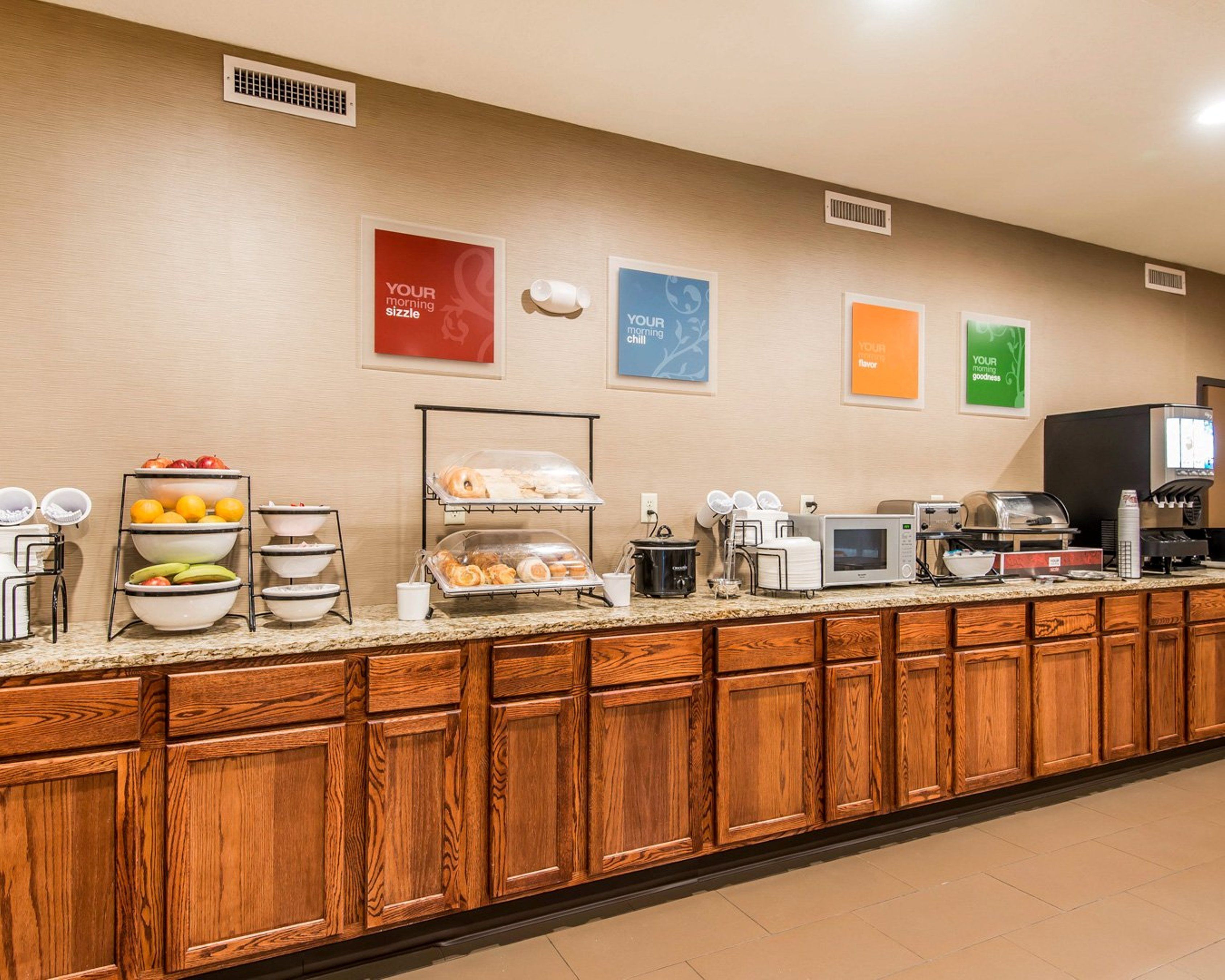 free daily buffet breakfast