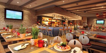 Colazione completa a pagamento, servita tutte le mattine 