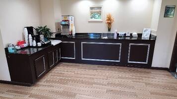 Free daily continental breakfast