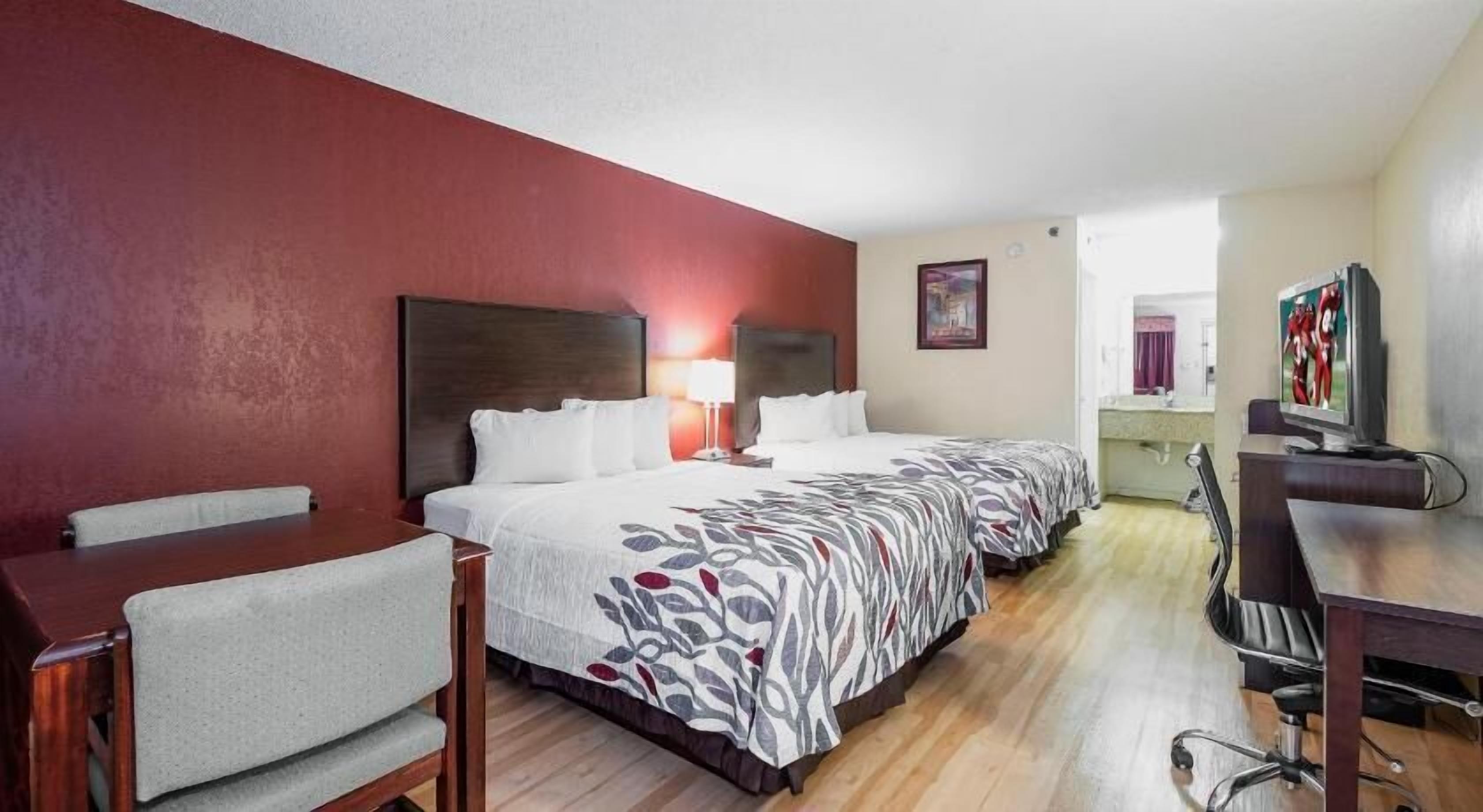 Blackout drapes, iron/ironing board, free cribs/infant beds, free WiFi