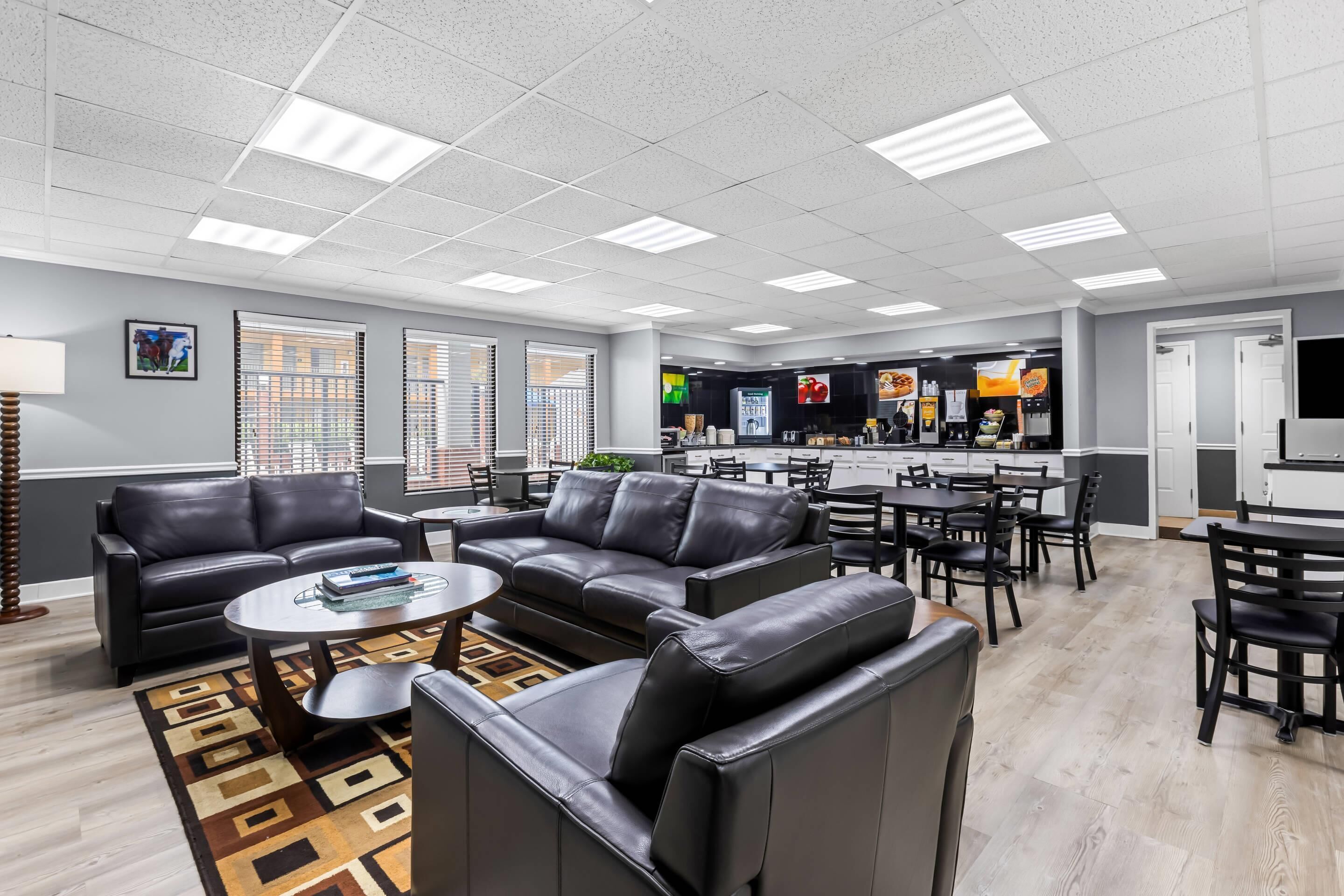 包每日自助早餐