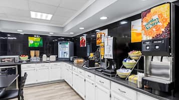 Free daily buffet breakfast