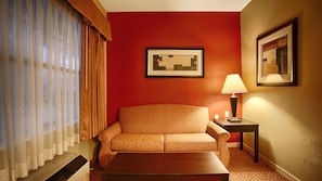 Suite, 1 très grand lit et 1 canapé-lit, non-fumeur (with Sofabed) | Coin séjour