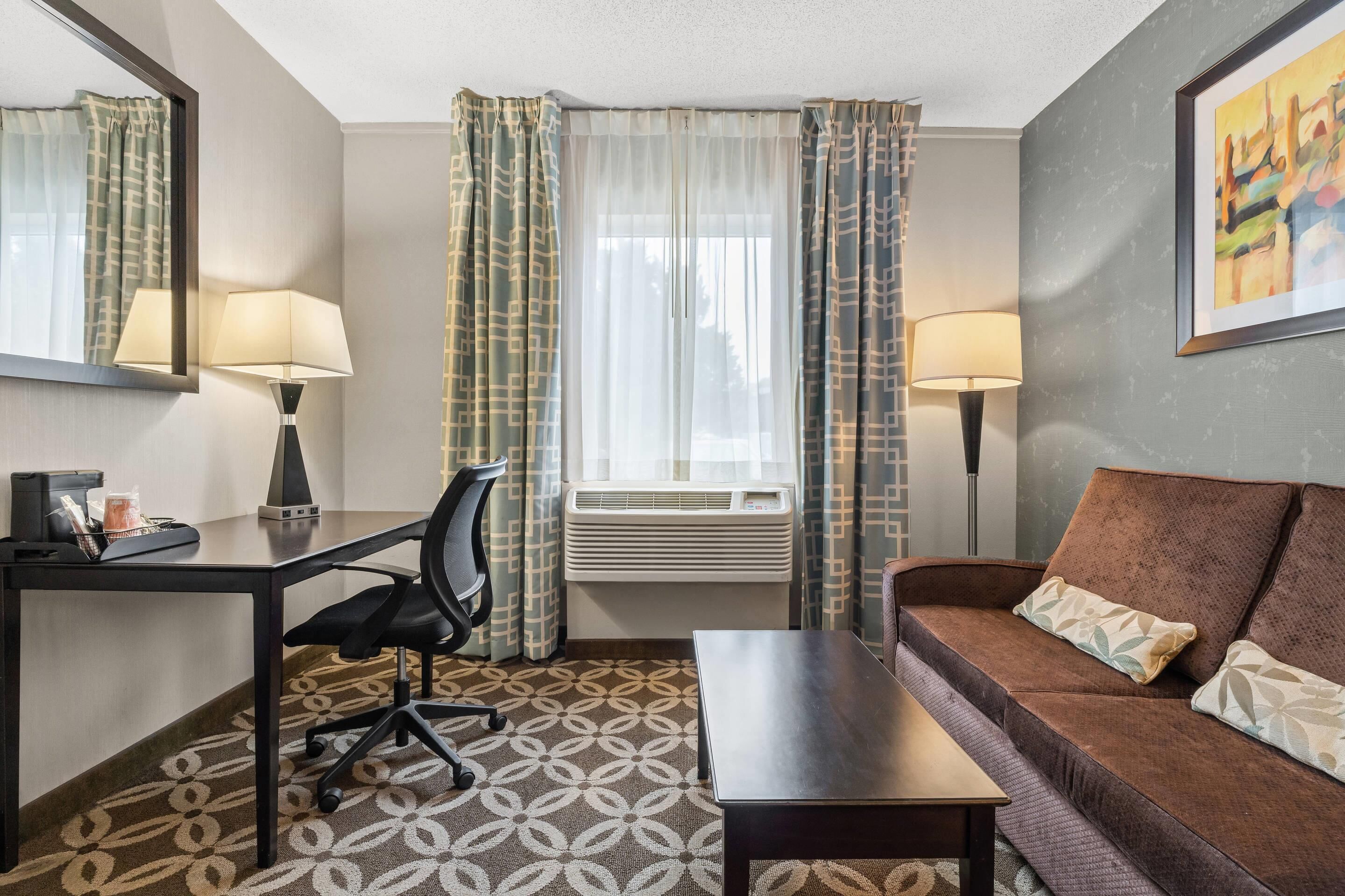 premium bedding, in-room safe, desk, blackout curtains