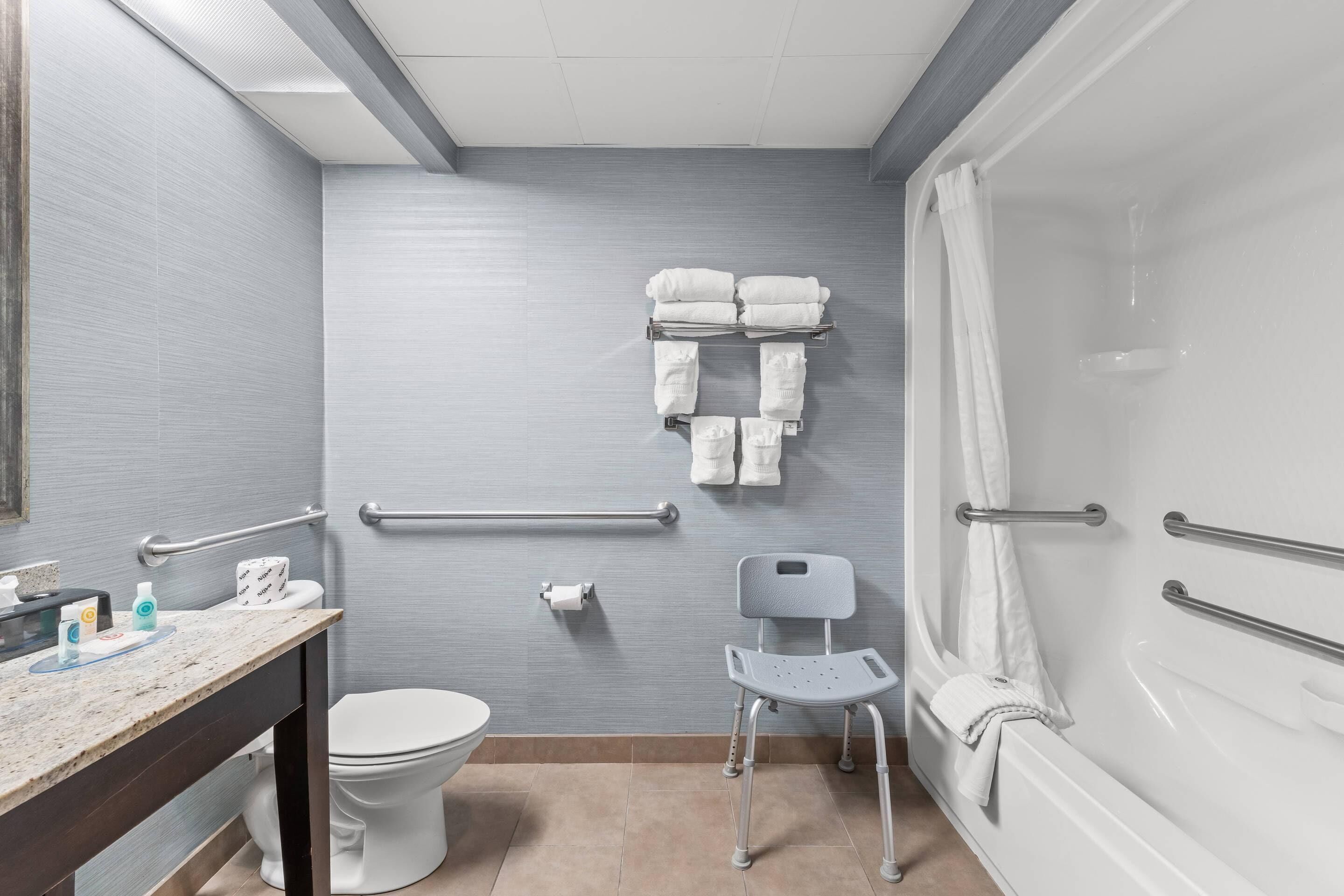 room, 1 king bed, accessible, non smoking | premium bedding, in-room safe, desk, blackout curtains