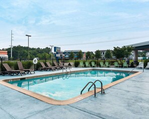 Seasonal outdoor pool