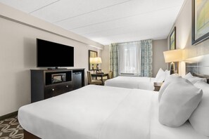 Standard Room, 2 Queen Beds, Non Smoking